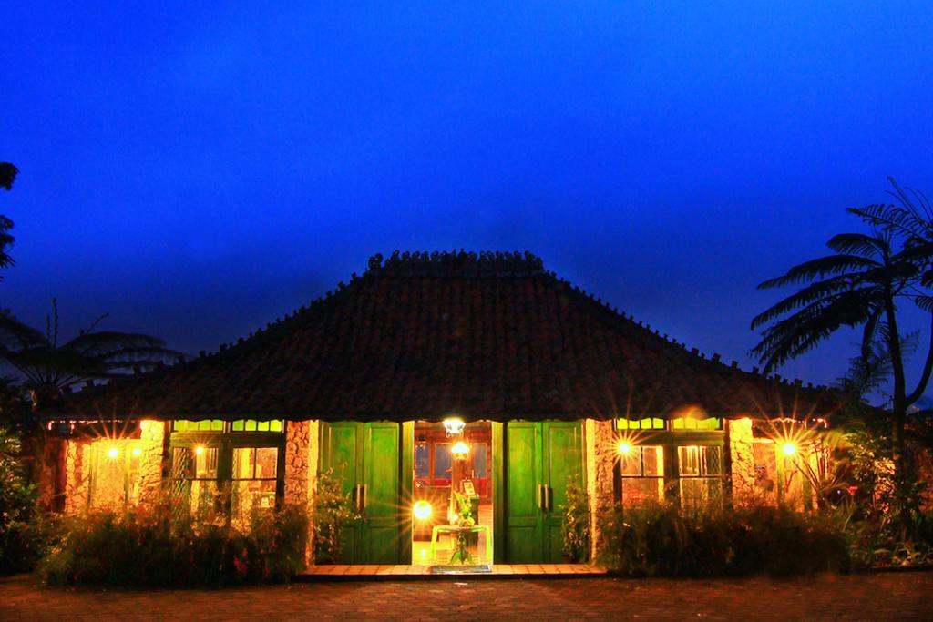 Dulang Resort & Resto Бандунг Экстерьер фото